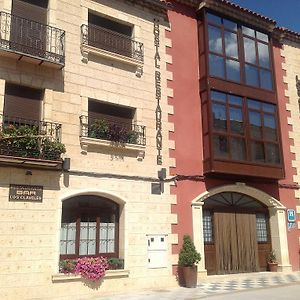 Hostal Los Claveles